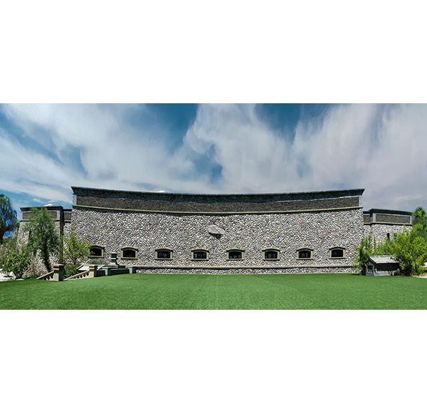 工程案例 | 酒旅结合，头号玩家唯一官方卫浴携手源石酒庄邀您共赏贺兰山东麓的紫色奇迹